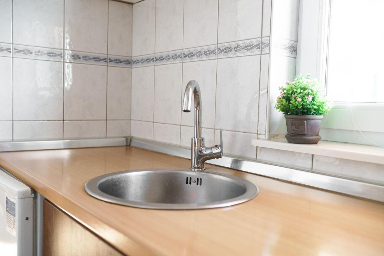 Apartmani Nedoklan Srima Luaran gambar